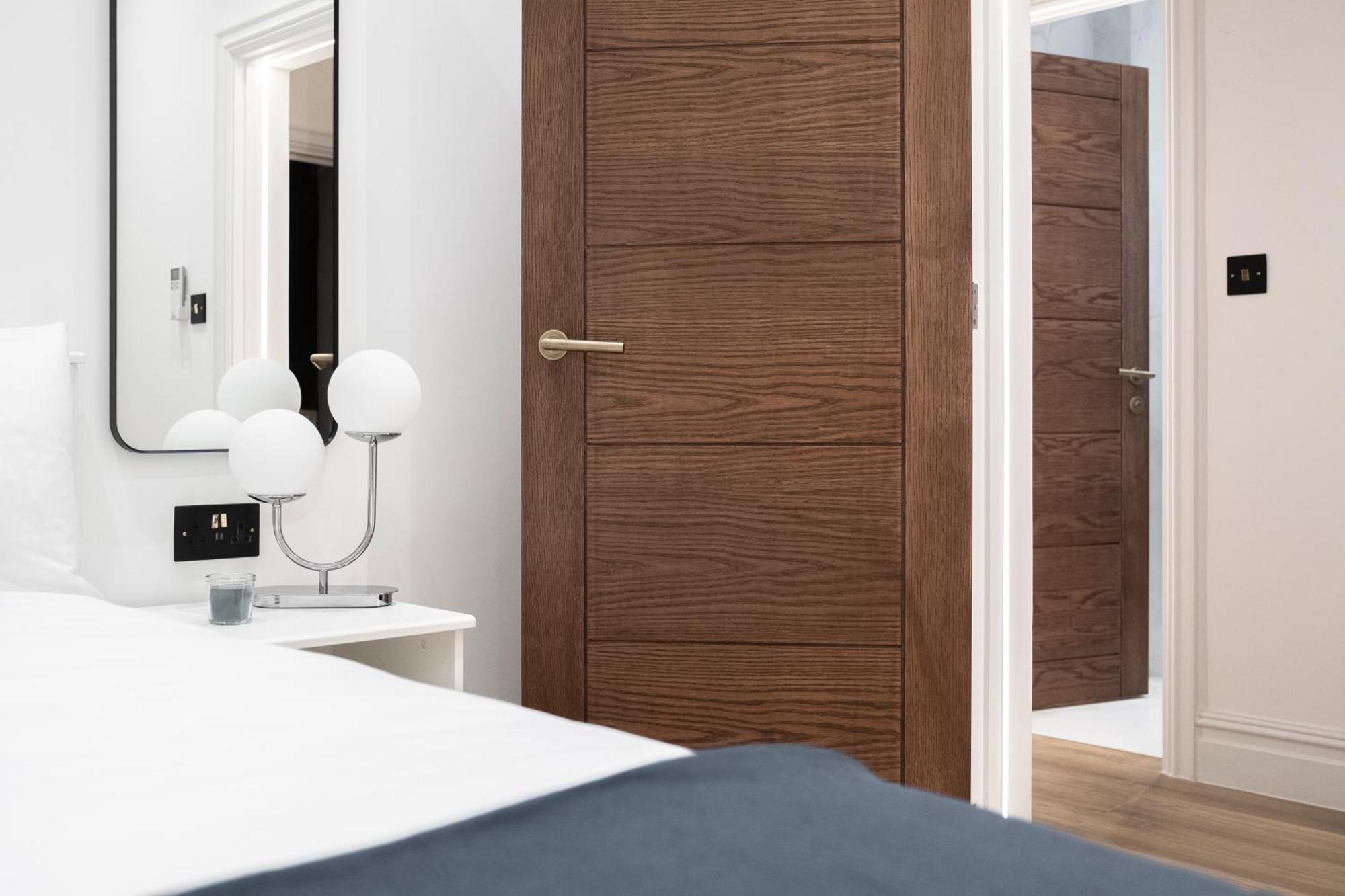 Luxury 2 Bedroom Apartment In Central Londra Exterior foto