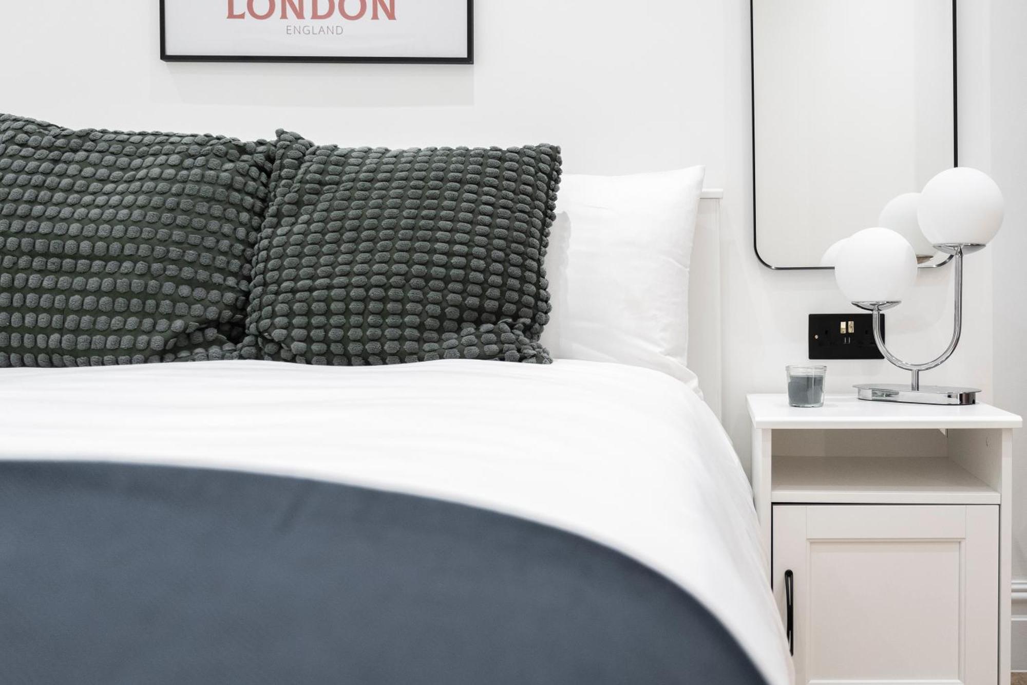 Luxury 2 Bedroom Apartment In Central Londra Exterior foto