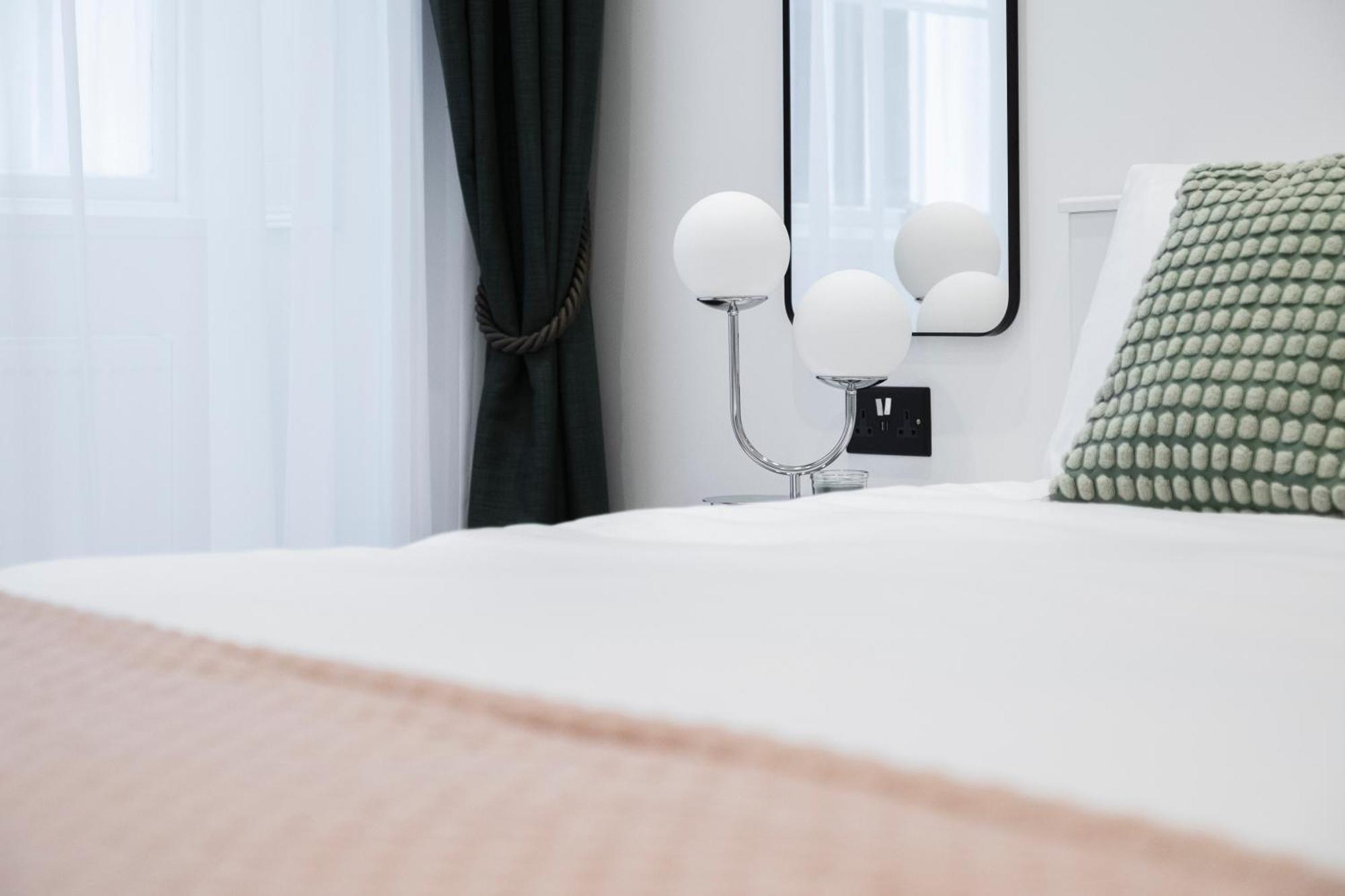 Luxury 2 Bedroom Apartment In Central Londra Exterior foto
